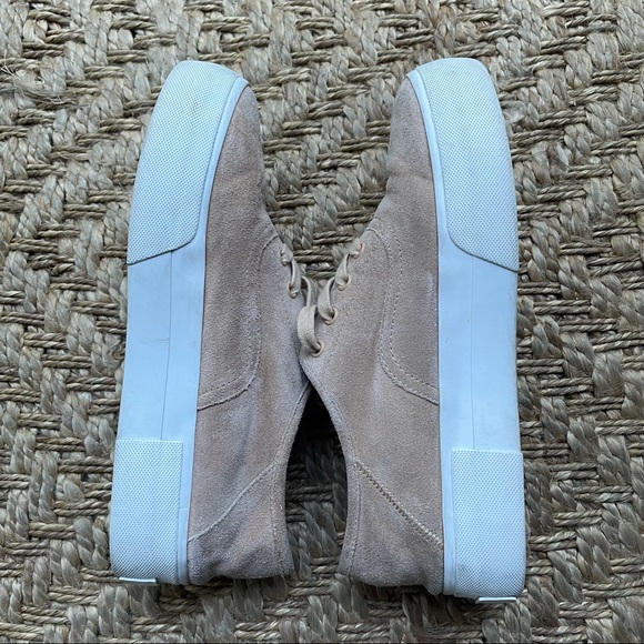 Vince. Suede Copley Platform Sneaker - Picture 9 of 10